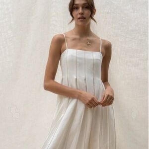 NWT Lilyful Linen Pleated Maxi Dress